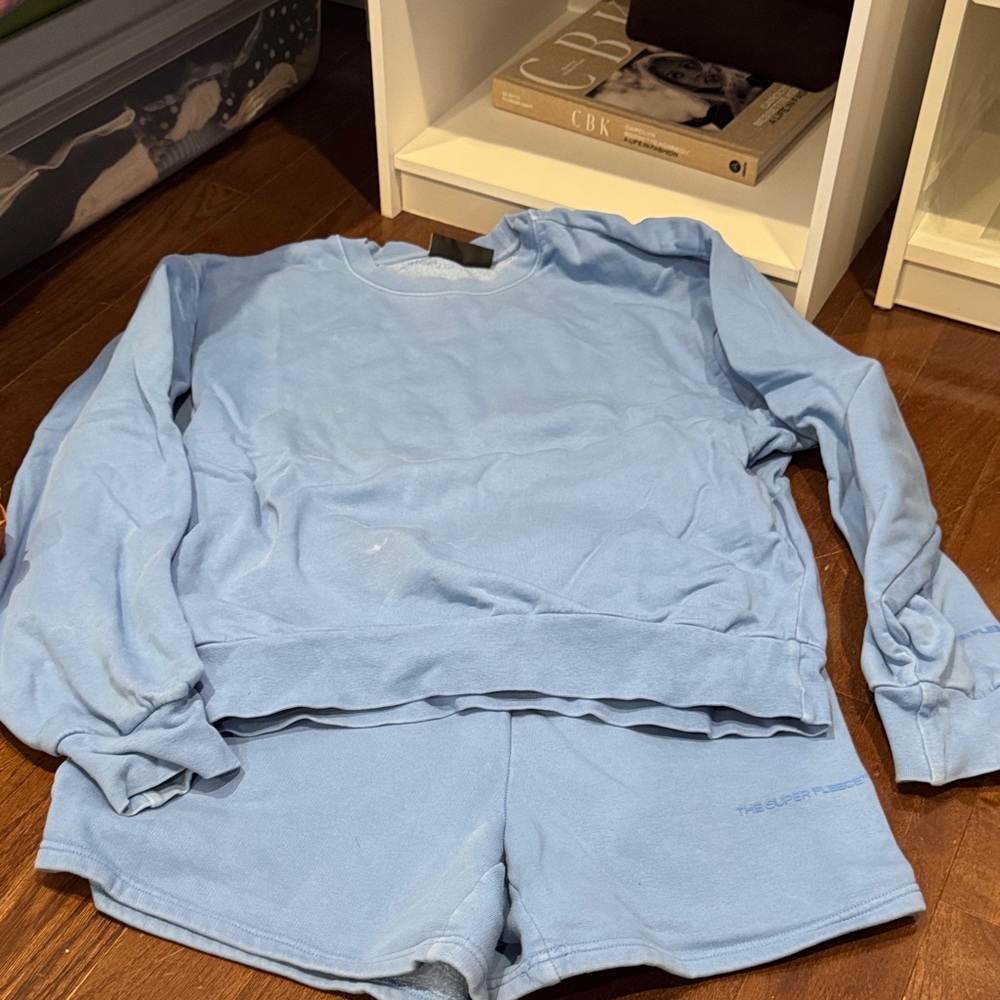 Aritzia the super fleece sweat set.